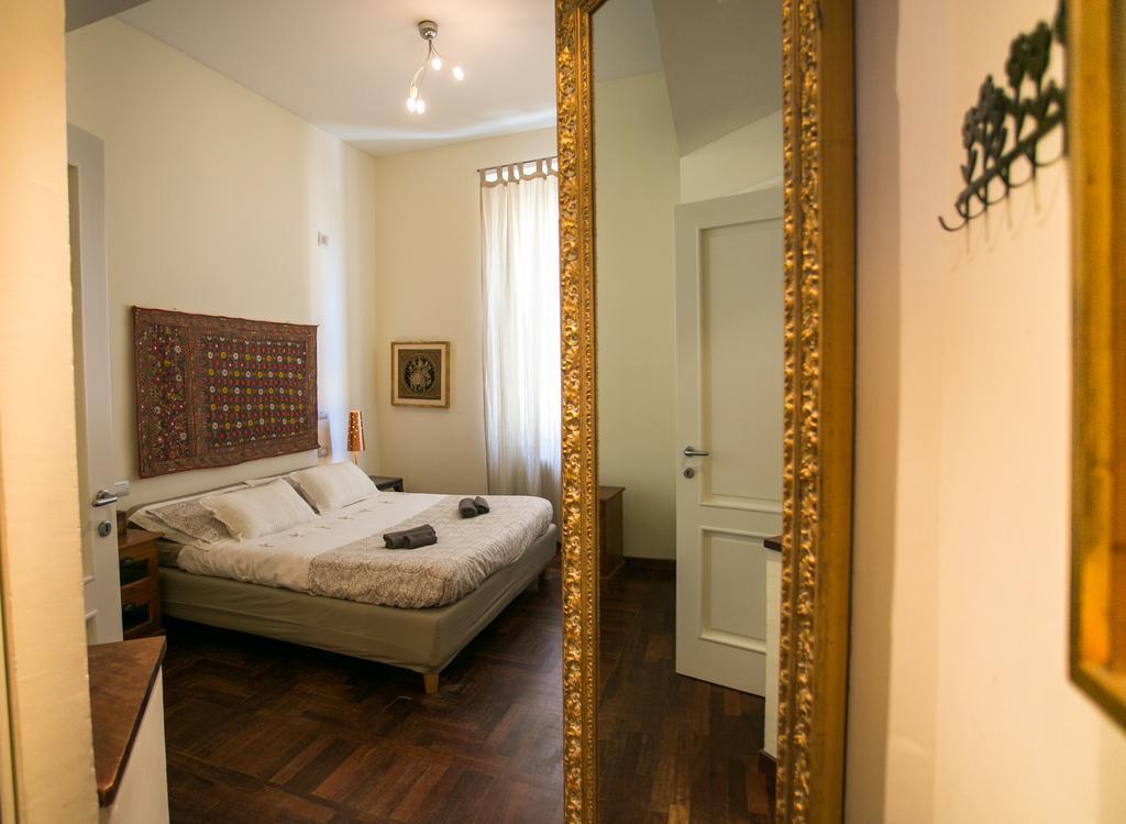 La Finestra Sul Mare B&B Livorno Exteriör bild